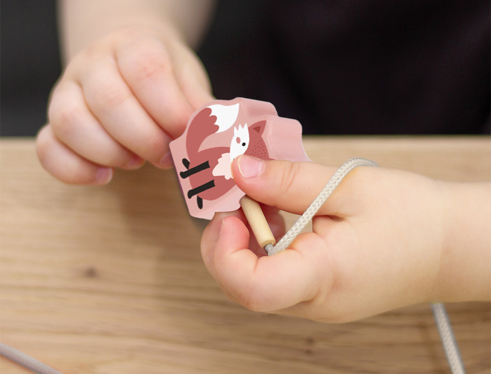 JUEGO INFANTIL IMAGINOVO MADERA CUENTAS ANIMALES PARA ENHEBRAR +24 MESES 13 PIEZAS 27X6,5X6,5CM